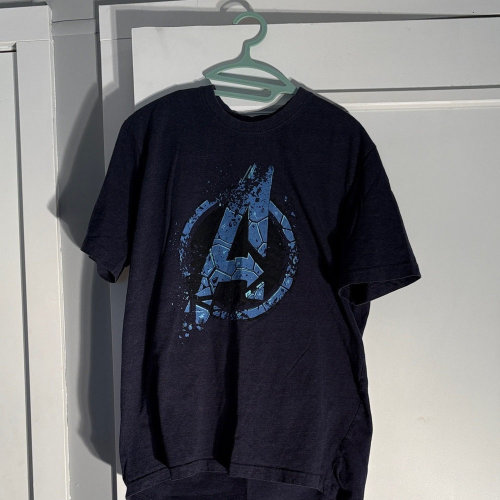 Men’s Navy Blue Avengers T-Shirt